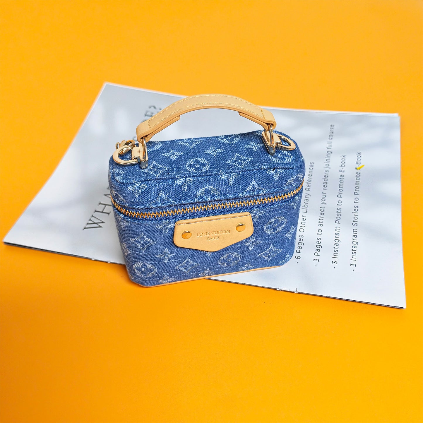 Mini Denim Crossbody Bags for Women Small Vintage Square Box Purse Boho Cross Body Handbags with Chain and Zipper