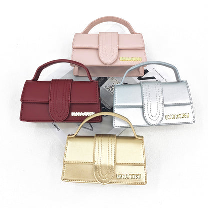 Trendy Mini Crossbody Bag – Cute Lipstick Holder Purse for Girls, Lightweight Travel Phone Wallet Clutch