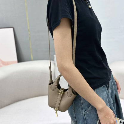 Mini Bucket Bag Crossbody for Women – Small Shoulder Handbag with Adjustable Strap, Casual Everyday Purse for Phone, Keys, and Cosmetics