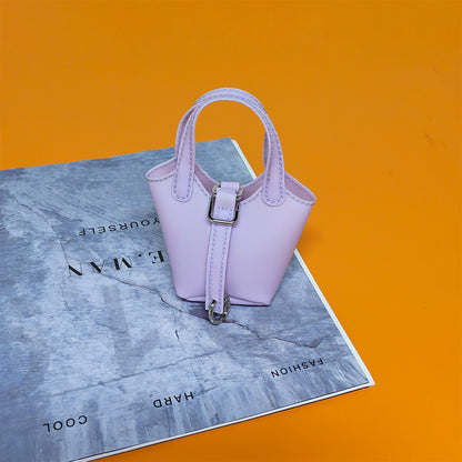 PVC Mini Bucket Bag – Jelly Coin Purse with Keychain Pendant, Cute Transparent Shoulder Bag for Small Essentials and Decorative Use