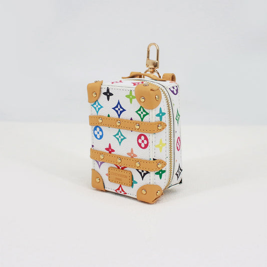 Chic Mini Suitcase Handbag – Retro Trunk-Style Crossbody Purse for Girls, Adorable Small Bag That Complements Any Outfit